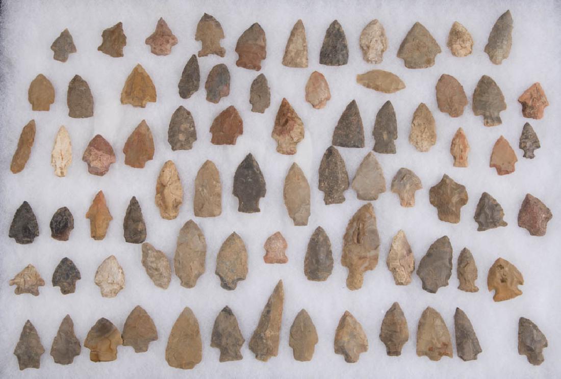 NATIVE AMERICAN STONE POINTS, LOT OF 75 (1 of 3)