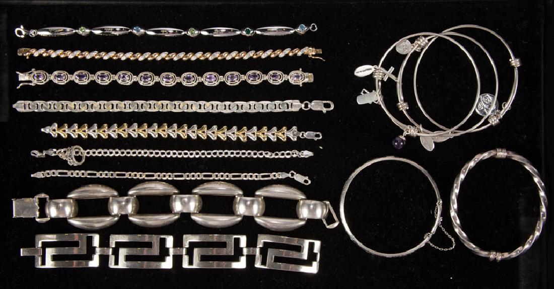 ASSORTED STERLING SILVER COSTUME JEWELRY BRACELETS, LOT (1 of 3)