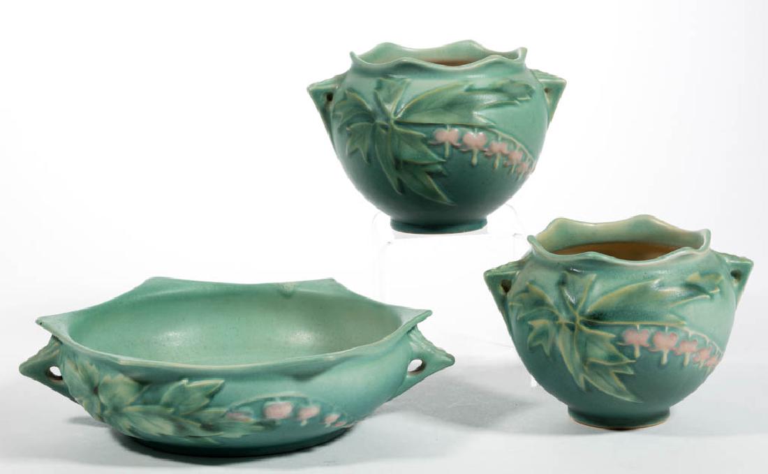 ROSEVILLE BLEEDING HEART ART POTTERY ARTICLES, LOT OF (1 of 1)
