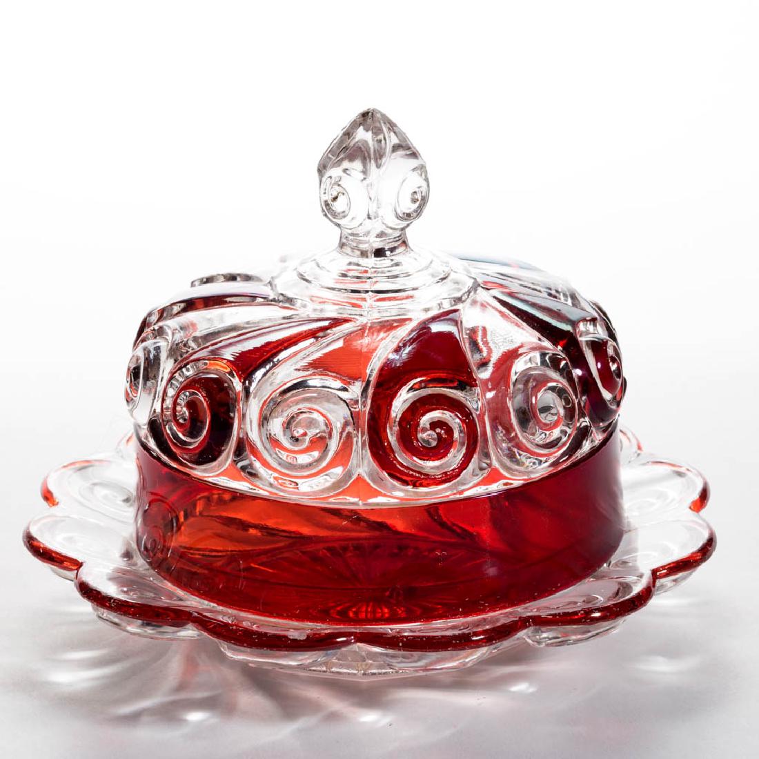 DUNCAN NO. 360 / SNAIL - RUBY-STAINED COVERED BUTTER (1 of 1)
