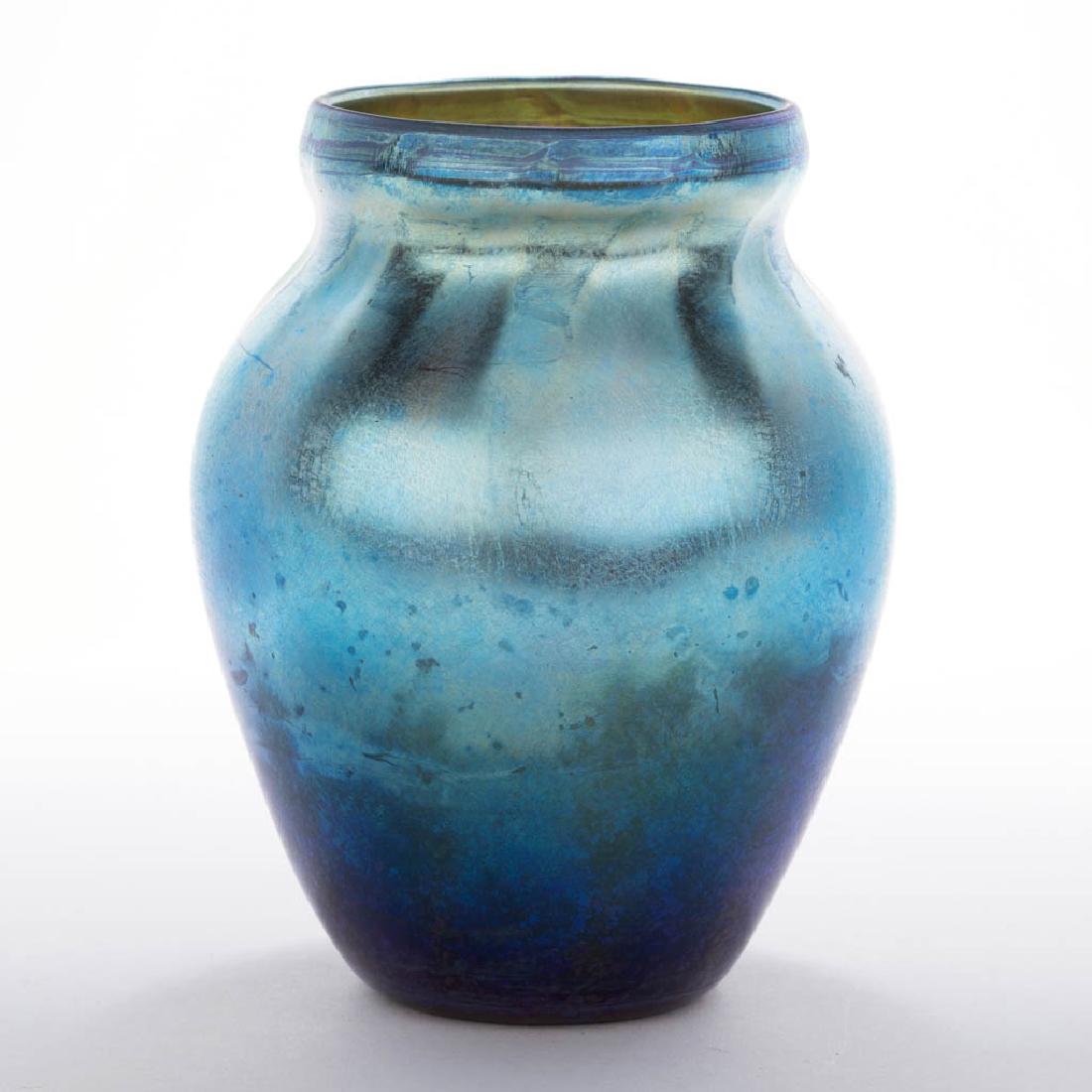 TIFFANY FAVRILE BLUE IRIDESCENT ART GLASS VASE (1 of 2)