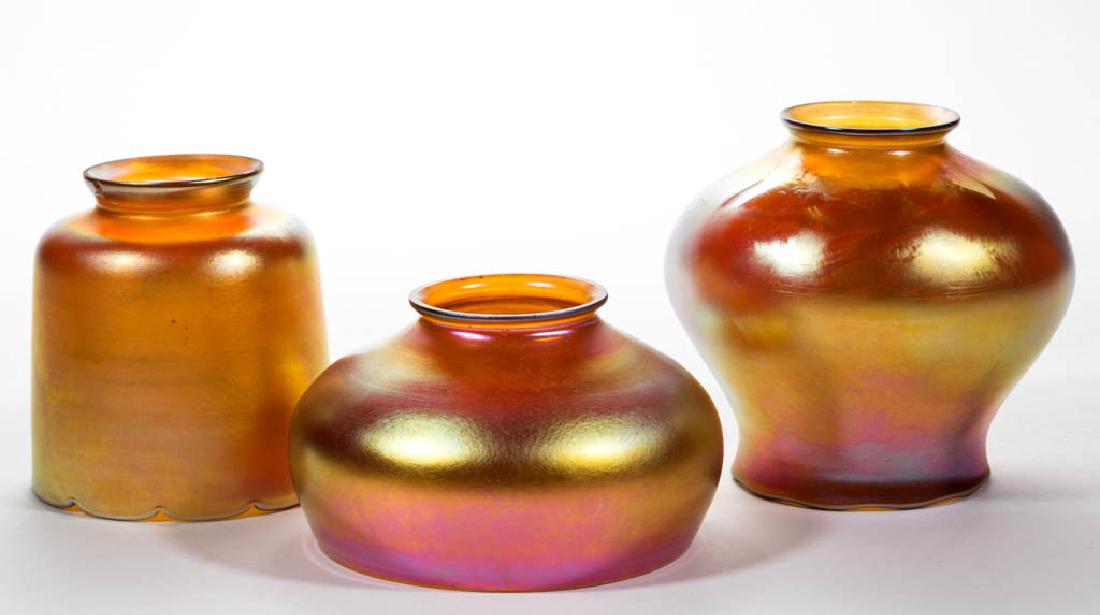 ASSORTED GOLDEN IRIDESCENT ART GLASS LAMP SHADES, LOT (1 of 1)