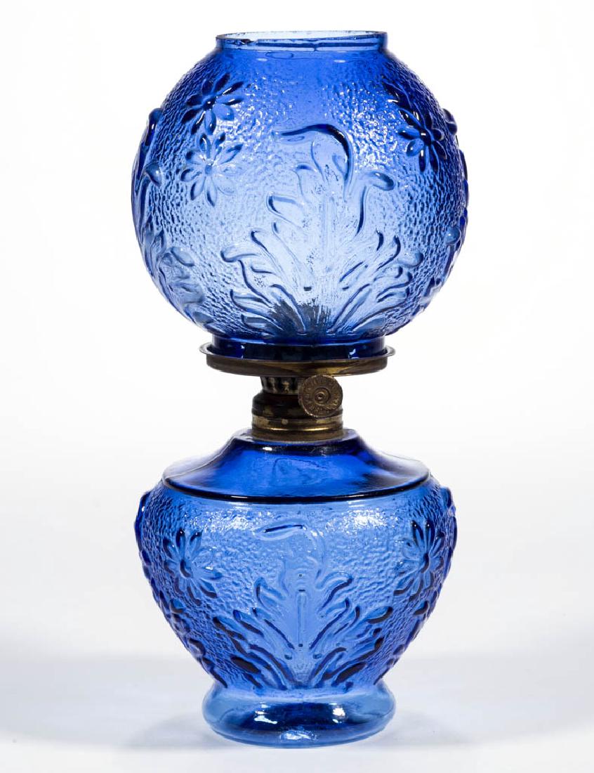 EMBOSSED FLORAL OPAQUE GLASS MINIATURE LAMP (1 of 1)