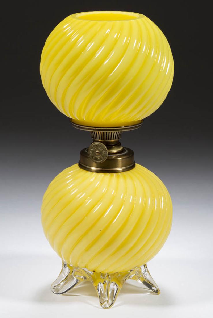 RIBBED SWIRL MINIATURE LAMP (1 of 1)