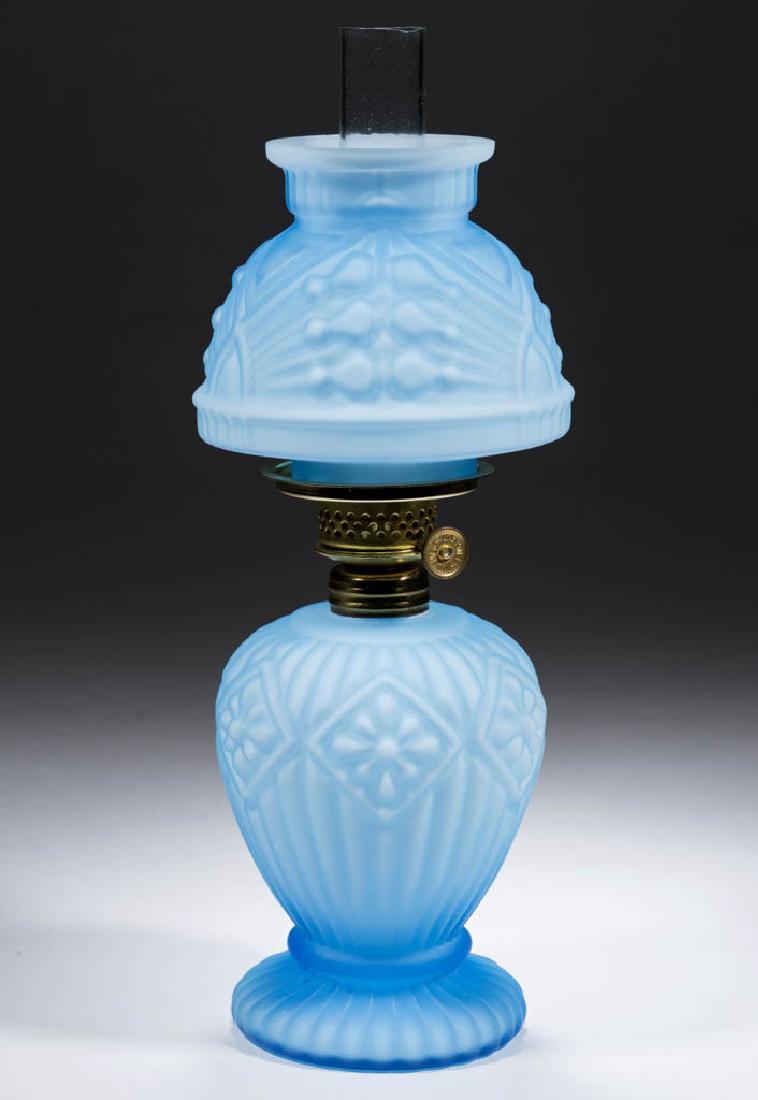 RIB AND DIAMOND SATIN FINISH MINIATURE LAMP (1 of 1)