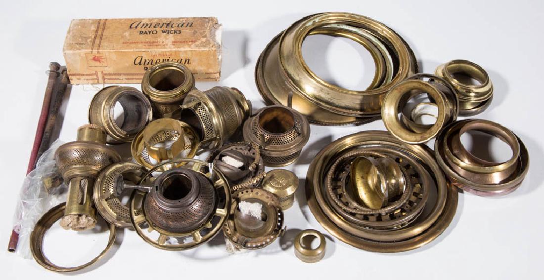 ASSORTED BRASS AND OTHER PARLOR / GONE WITH THE WIND (1 of 1)