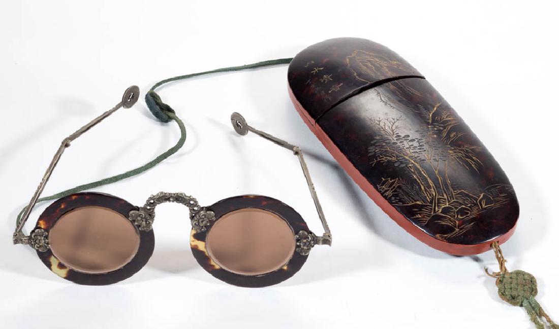 CHINESE TORTOISESHELL EYEGLASSES AND CASE (1 of 4)