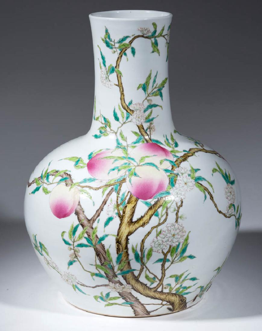 CHINESE EXPORT QING-STYLE FAMILLE ROSE PEACH PORCELAIN (1 of 7)