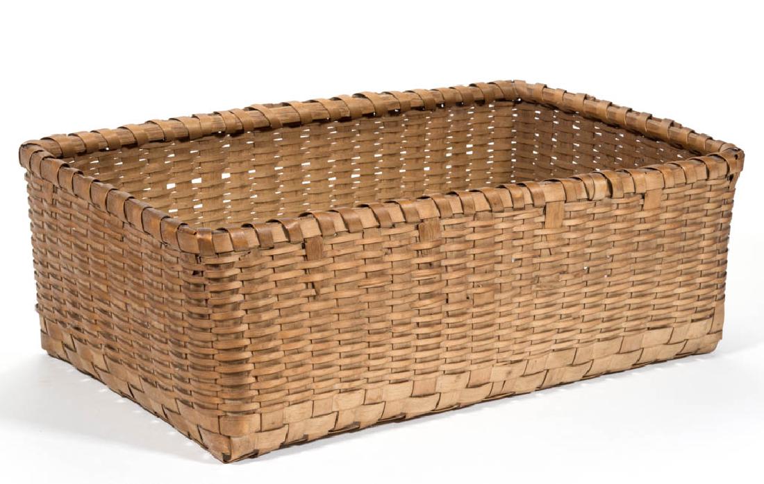 NEW ENGLAND STAVE-TYPE WOVEN-SPLINT SEWING / WORK (1 of 4)