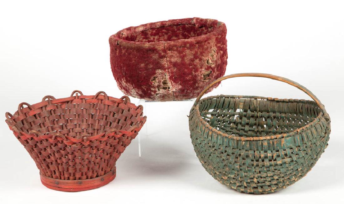 ASSORTED WOVEN BASKETS, LOT OF THREE (1 of 3)