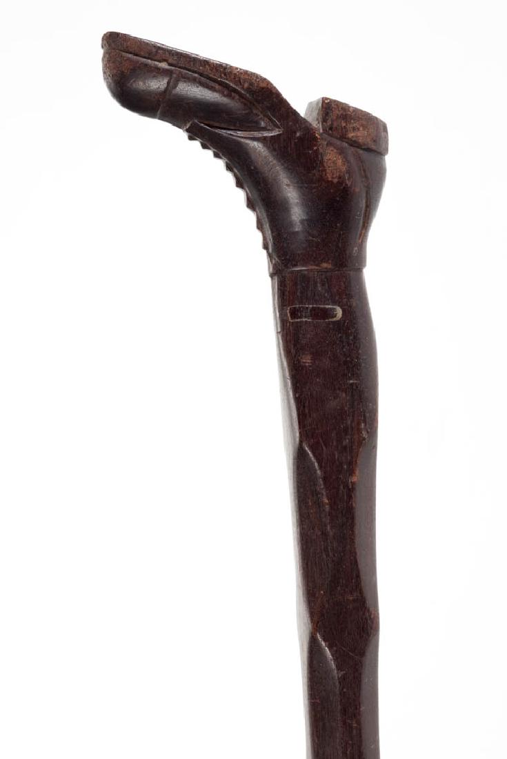 FOLK ART CARVED CANE / WALKING STICK (1 of 5)