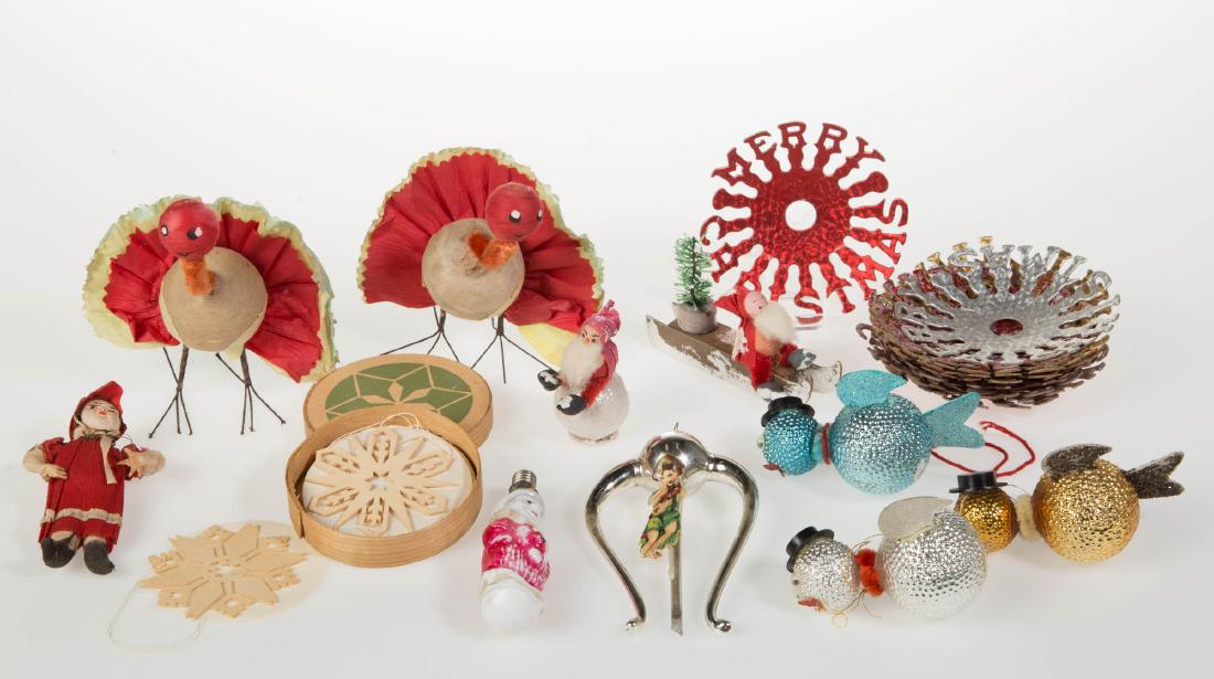 VINTAGE FIGURAL CHRISTMAS / HOLIDAY ORNAMENTS, LOT OF (1 of 1)