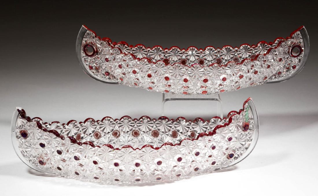 FASHION / DAISY AND BUTTON WITH RED DOTS - RUBY-STAINED (1 of 1)