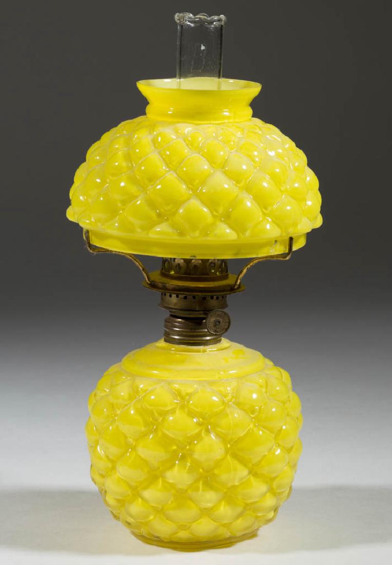 CONE MINIATURE OIL LAMP (1 of 1)