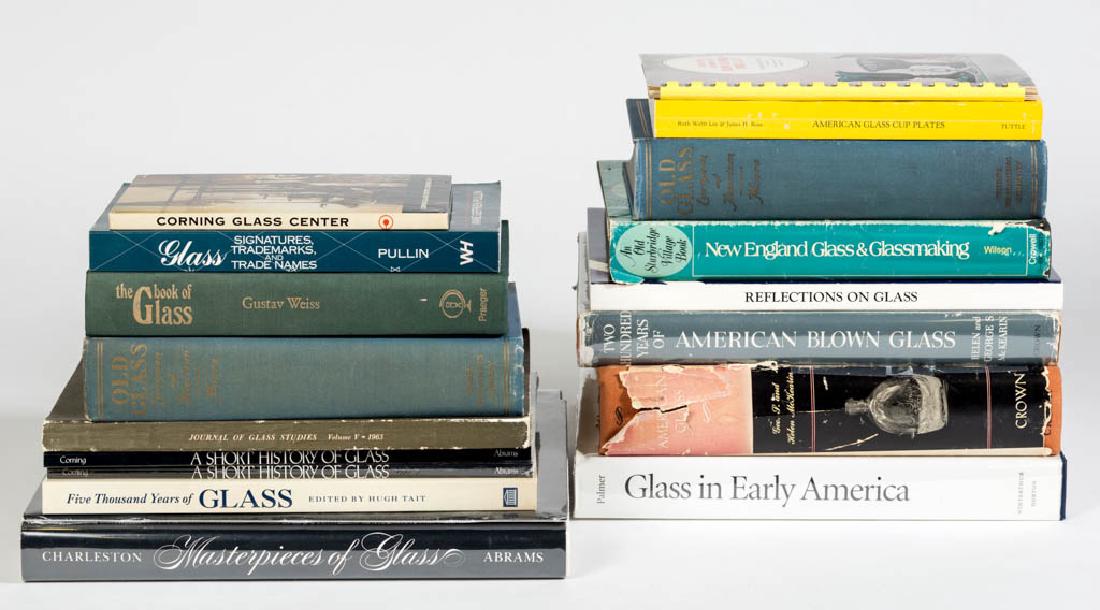 ASSORTED GLASS REFERENCE VOLUMES, LOT OF 18 (1 of 1)