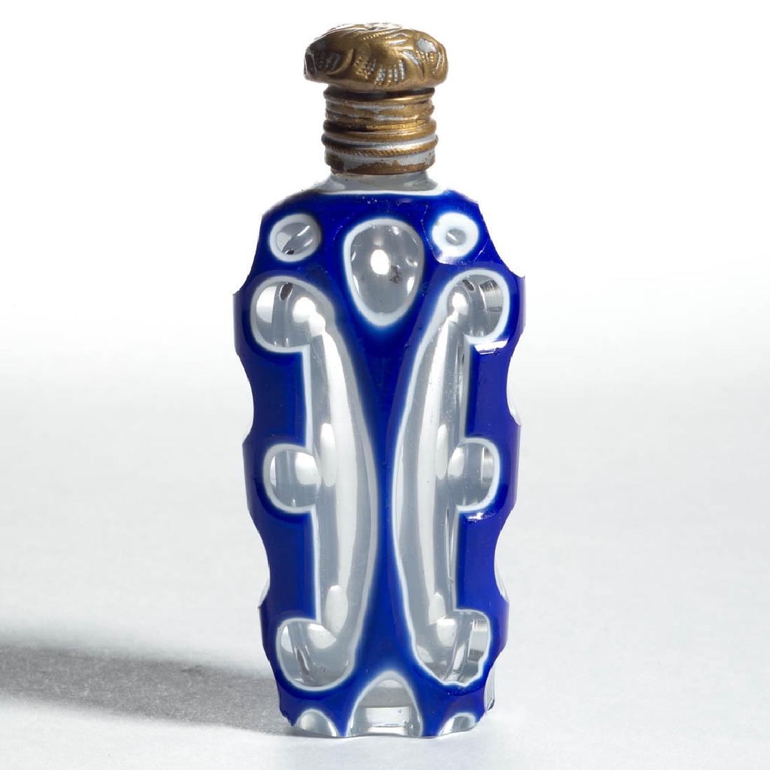 CUT DOUBLE OVERLAY SCENT BOTTLE (1 of 1)