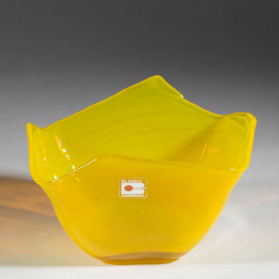 BLENKO OPALINE YELLOW GLASS - DON SHEPERD DISH: BLENKO OPALINE YELLOW GLASS - DON SHEPERD DISH,square form, retains manufacturing label.Second half 20th century. 4" HOA, 6" SQ.Undamaged.Literature: Parallels Pina - Blenko: Cool '50s & '60s Glass, p