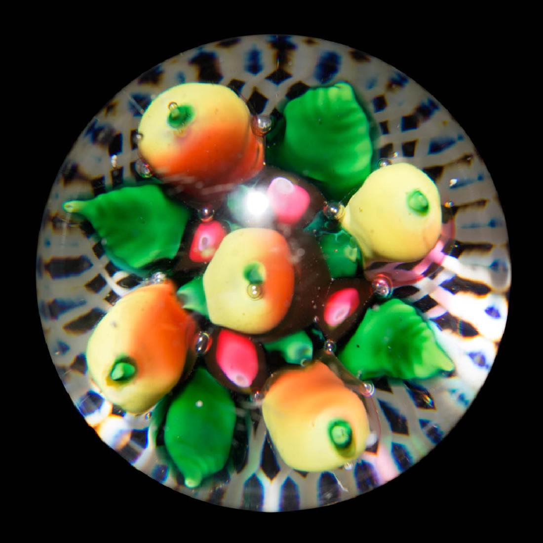 ANTIQUE NEW ENGLAND FRUIT BOUQUET PAPERWEIGHT (1 of 2)