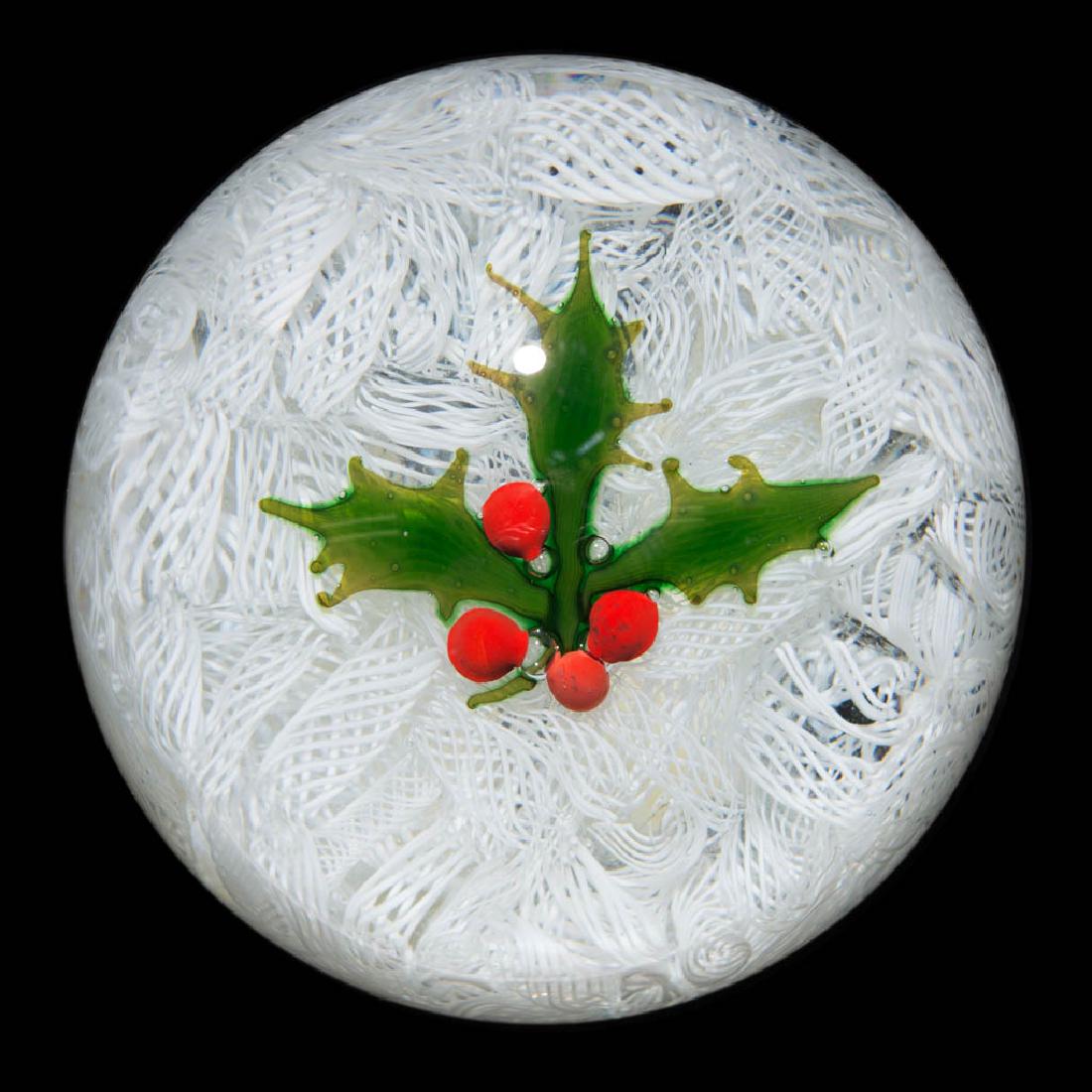 CONTEMPORARY PERTHSHIRE CHRISTMAS HOLLY LAMPWORK (1 of 2)