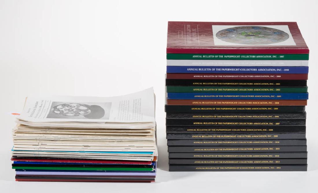 PAPERWEIGHT COLLECTOR'S ASSOCIATION ANNUAL BULLETINS, (1 of 1)