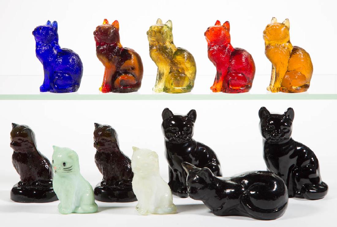 ASSORTED SITTING CAT GLASS FIGURES, LOT OF 12 (1 of 1)