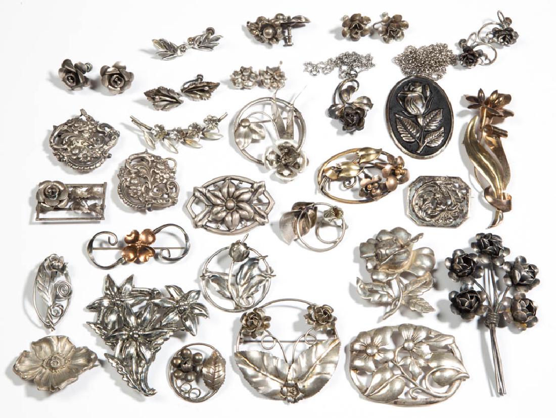 ASSORTED ANTIQUE / VINTAGE STERLING SILVER COSTUME (1 of 4)