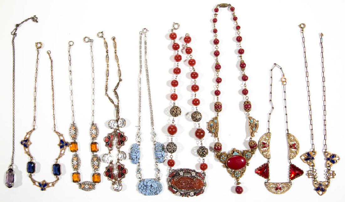 ASSORTED ANTIQUE / VINTAGE COSTUME JEWELRY NECKLACES, (1 of 3)