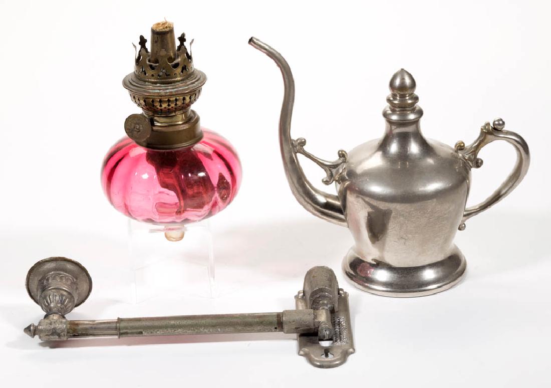 PANEL OPTIC PEG LAMP WITH WALL BRACKET (1 of 1)