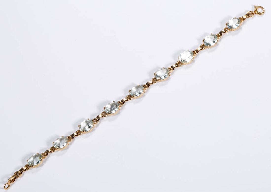 VINTAGE 14K GOLD AND AQUAMARINE LADY'S BRACELET (1 of 2)