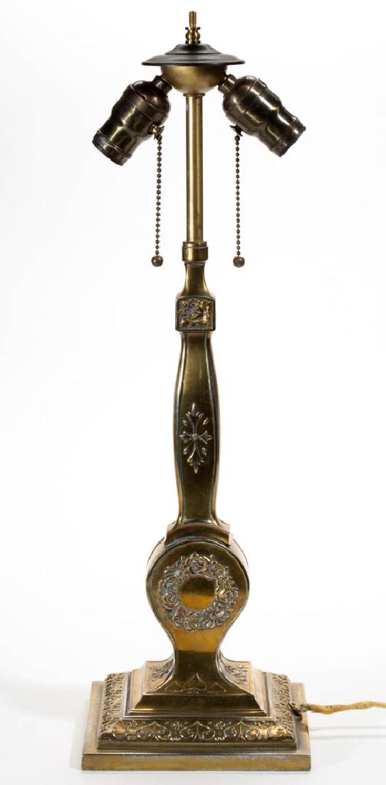 PAIRPOINT METAL ELECTRIC LAMP BASE (1 of 1)