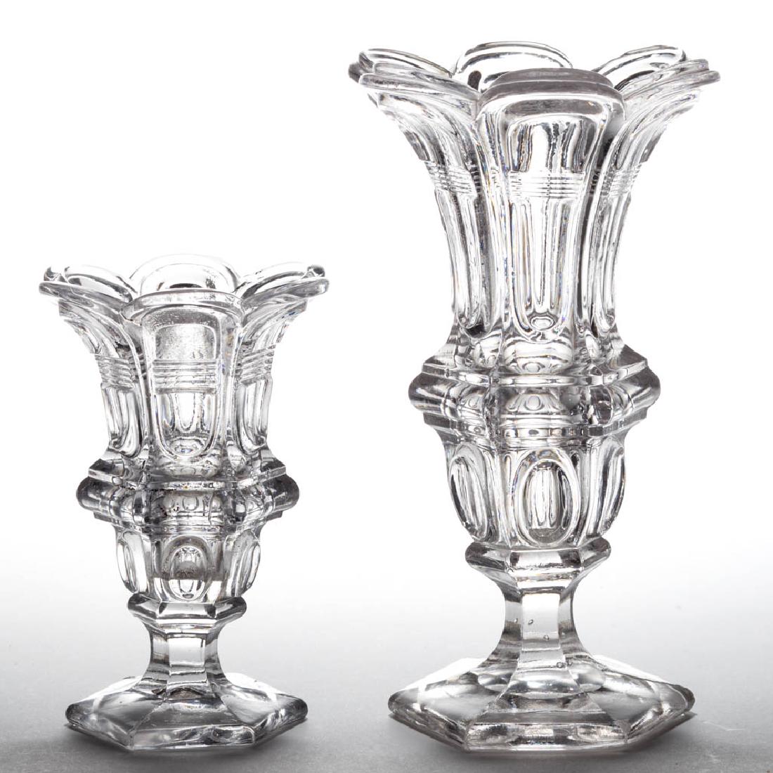 PRESSED ELONGATED LOOP WITH BISECTING LINES / BARRED (1 of 1)