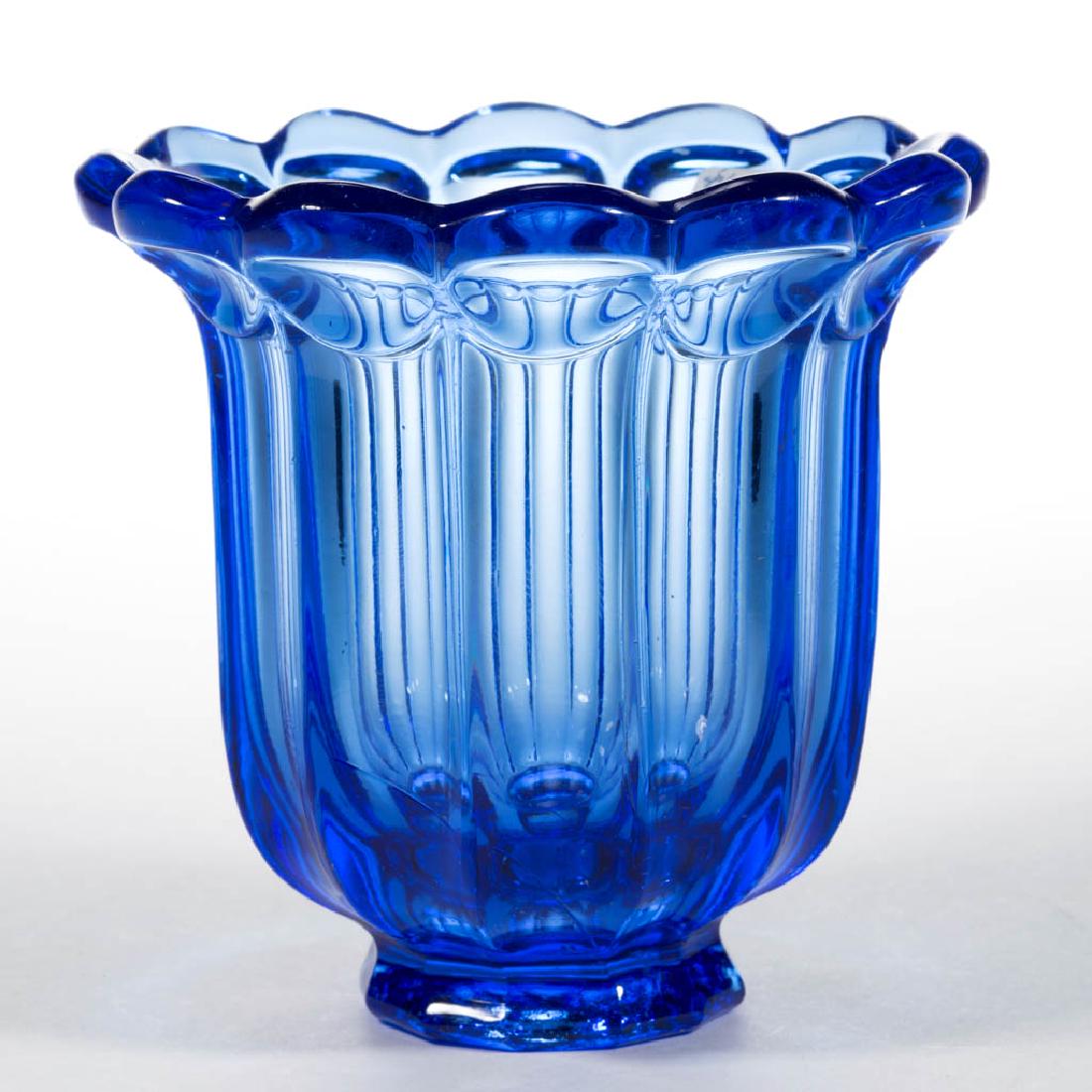 PRESSED PANELLED OVALS SPOON / SPILL HOLDER (1 of 1)