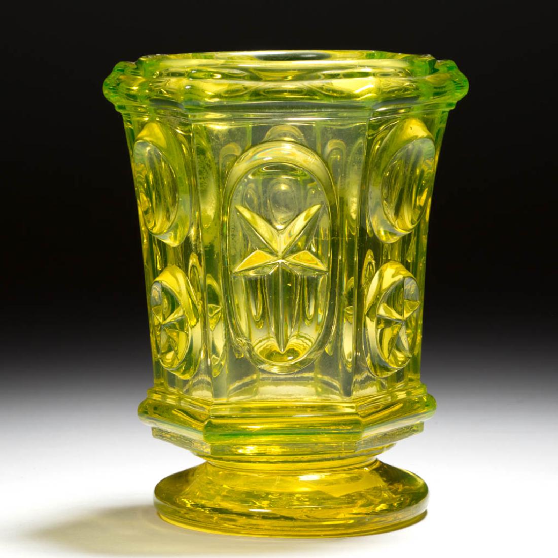 STAR AND PUNTY SPOON / SPILL HOLDER (1 of 1)