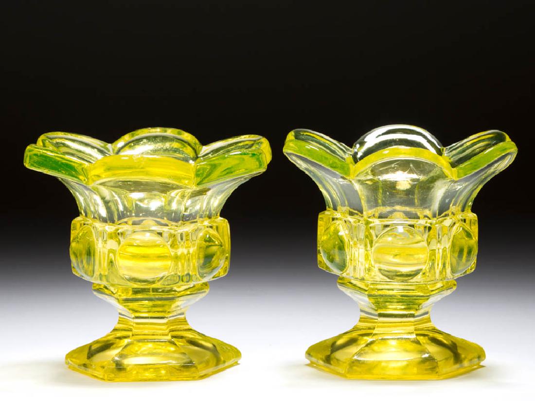 BALL AND GROOVE PAIR OF FOOTED PRESSED OPEN SALTS (1 of 1)