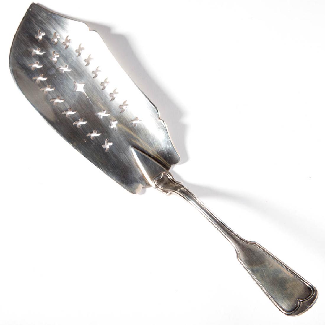 NEW YORK CITY COIN SILVER FISH SERVER (1 of 1)