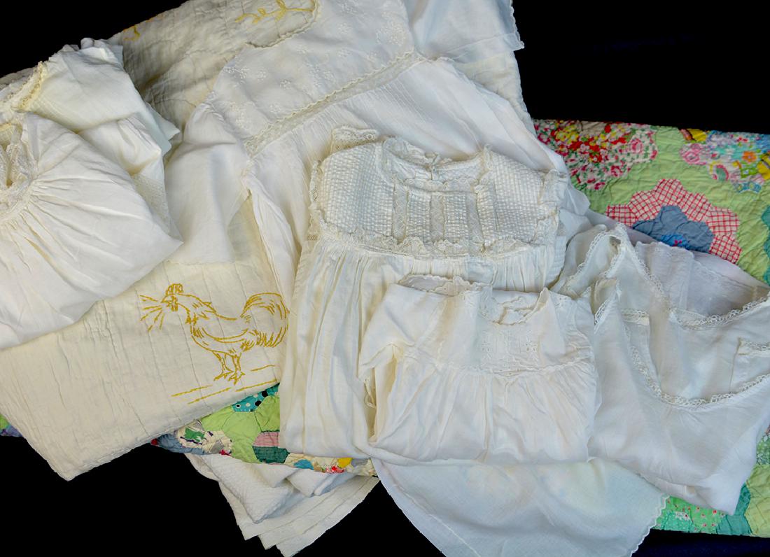 ASSORTED VINTAGE LINENS, QUILTS, AND BABY DAYWEAR, LOT (1 of 8)