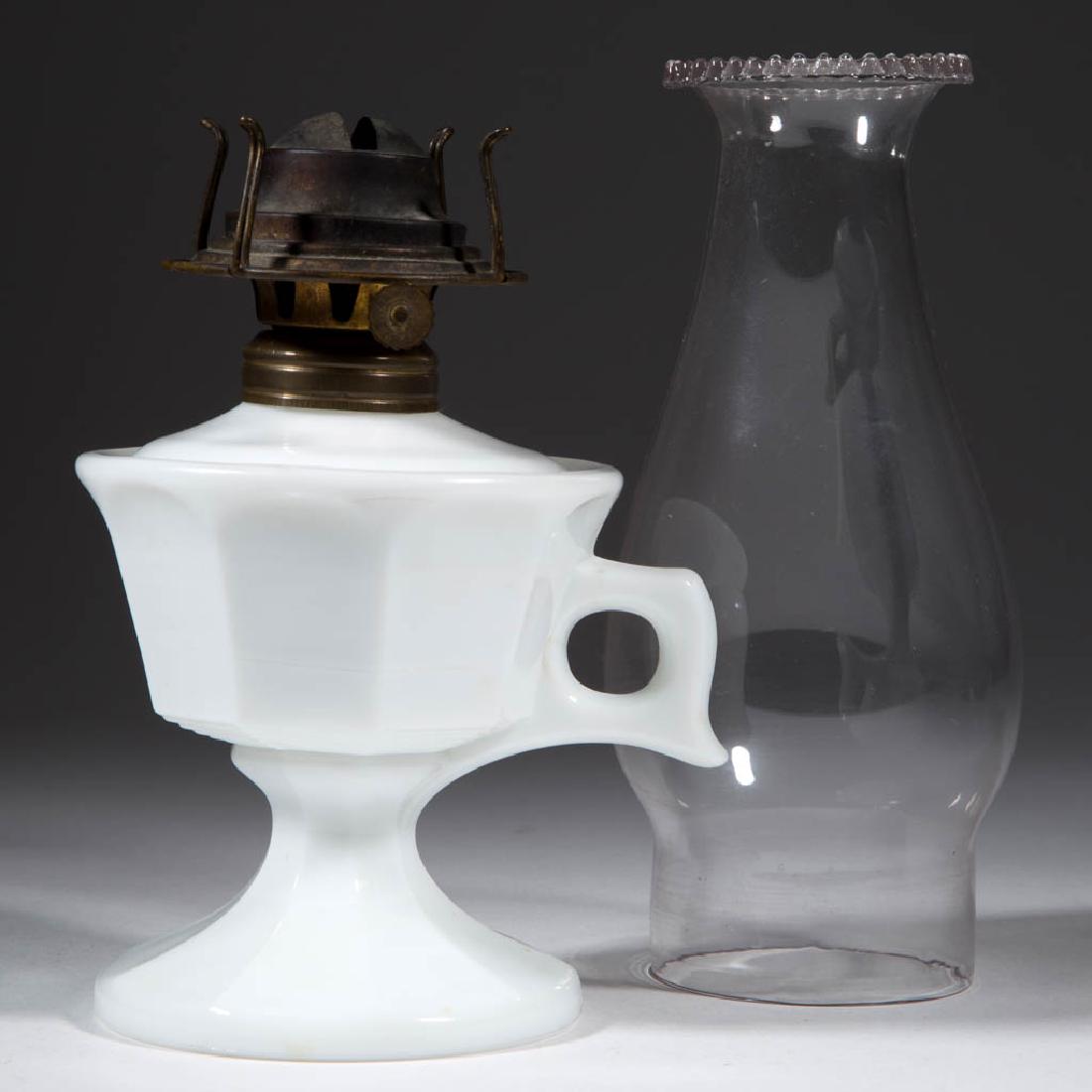 ONE PIECE FLUTE KEROSENE FOOTED FINGER LAMP (1 of 1)