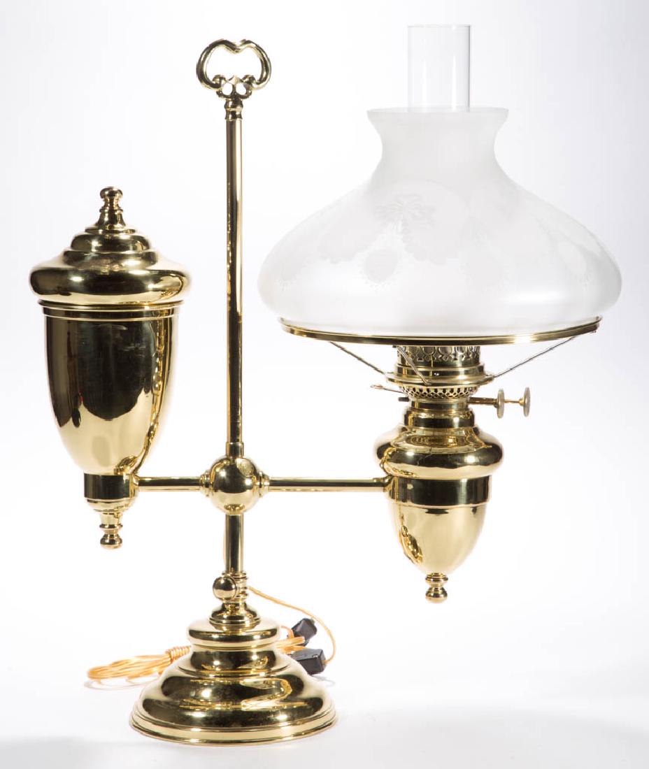 BRASS SINGLE-ARM KEROSENE STUDENT LAMP (1 of 2)