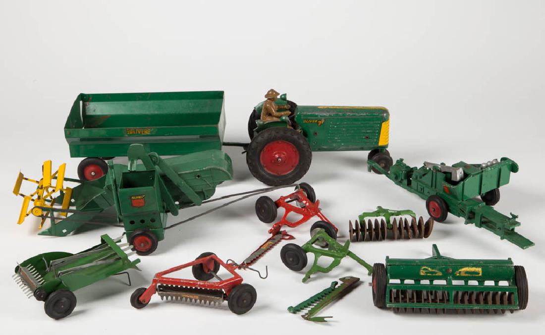 VINTAGE OLIVER TOY FARM MACHINERY ASSEMBLED SET
