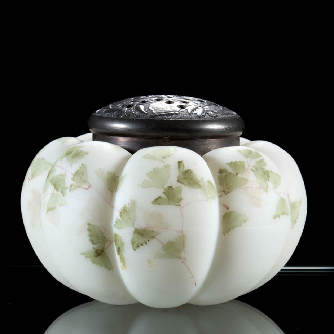 MT. WASHINGTON TOMATO SUGAR SHAKER (1 of 1)