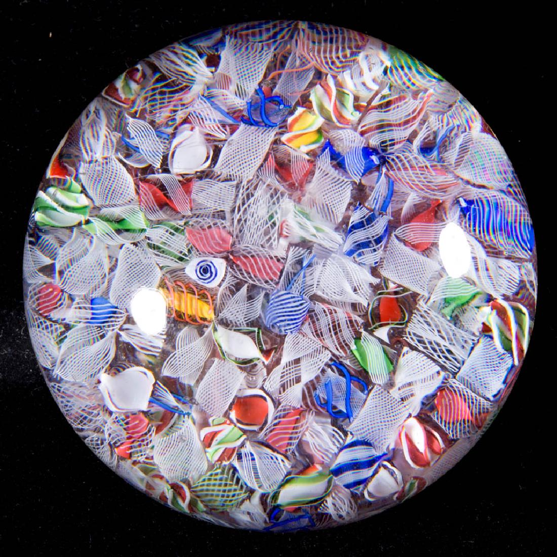 ANTIQUE BACCARAT MACEDOINE PAPERWEIGHT (1 of 2)