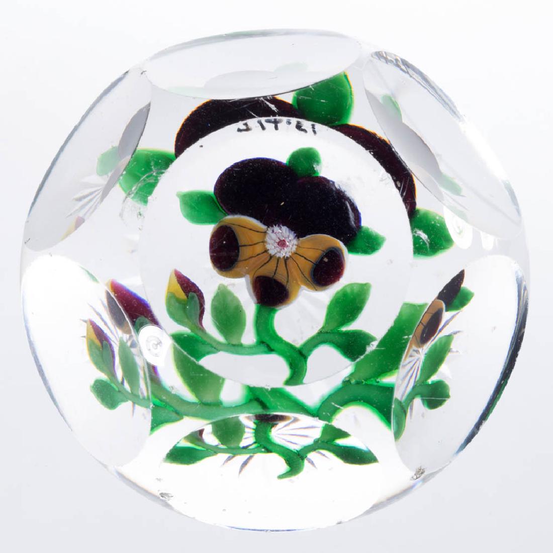 ANTIQUE BACCARAT PANSY PAPERWEIGHT (1 of 2)