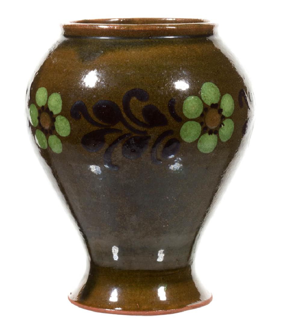 UNIDENTIFIED ART POTTERY VASE (1 of 2)