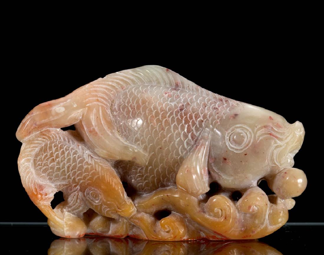 CHINESE-STYLE CARVED JADE FIGURE (1 of 4)