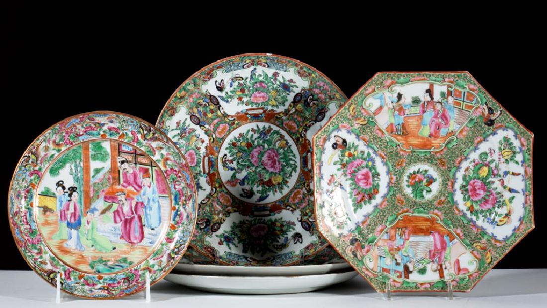 CHINESE EXPORT FAMILLE ROSE / ROSE MEDALLION PORCELAIN (1 of 3)