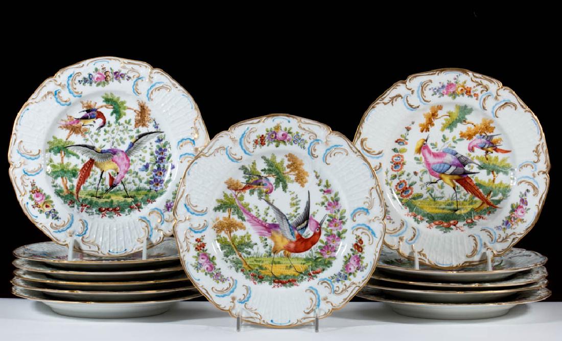 CONTINENTAL CHELSEA-STYLE PORCELAIN PLATES, LOT OF 12 (1 of 1)