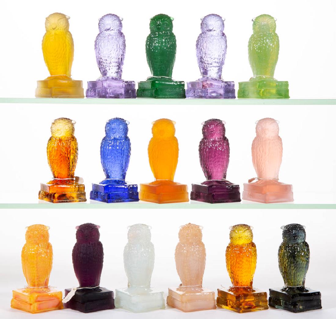 DEGENHART GLASS OWL FIGURES, LOT OF 16: DEGENHART GLASS OWL FIGURES, LOT OF 16, various colors, including limeade and sunset. Each with Degenhart "D" mark. Crystal Art Glass Co., Cambridge, OH. Second half 20th century. 3 5/8" H.Undamaged.