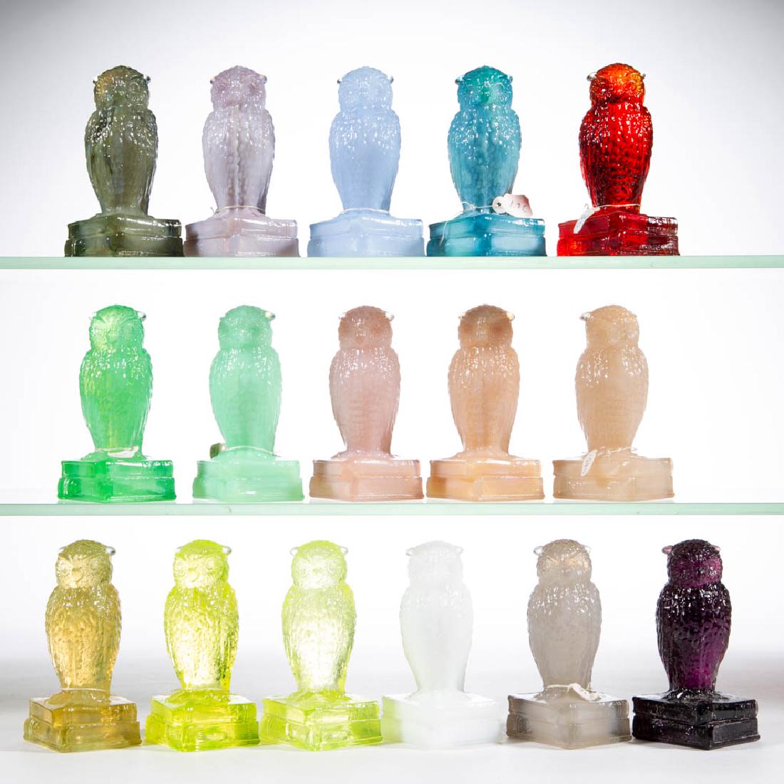 DEGENHART GLASS OWL FIGURES, LOT OF 16: DEGENHART GLASS OWL FIGURES, LOT OF 16, various colors, including Smokey bear and nile green opal. Each with Degenhart "D" mark. Crystal Art Glass Co., Cambridge, OH. Second half 20th century. 3 5/8"