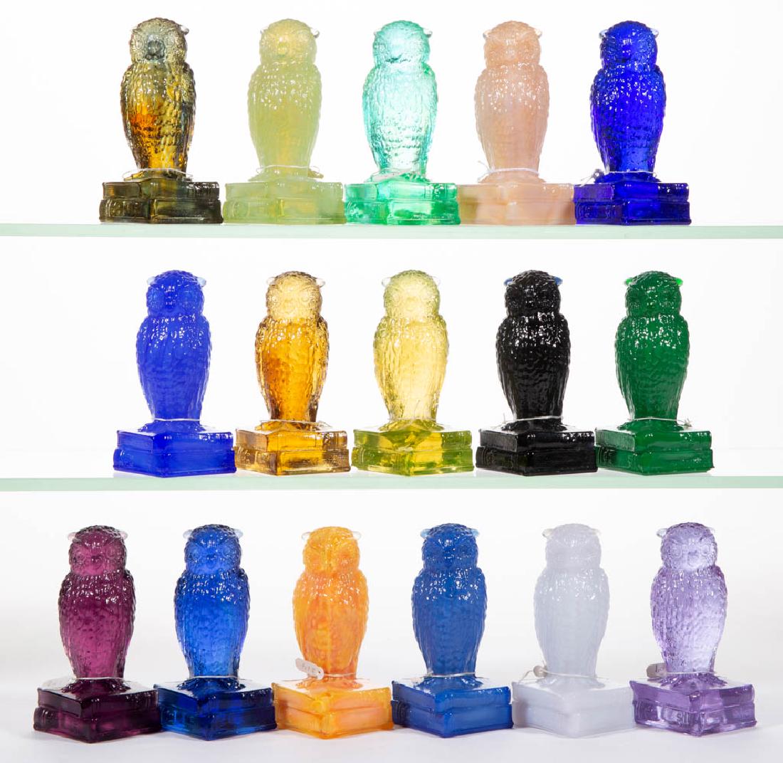 DEGENHART GLASS OWL FIGURES, LOT OF 16: DEGENHART GLASS OWL FIGURES, LOT OF 16, various colors, including blue fire and blue green. Each with Degenhart "D" mark. Crystal Art Glass Co., Cambridge, OH. Second half 20th century. 3 5/8" H.Undam