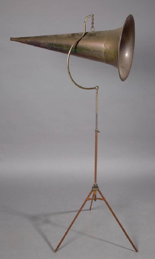 VINTAGE PHONOGRAPH BRASS HORN WITH CRANE / STAND: VINTAGE PHONOGRAPH BRASS HORN WITH CRANE / STAND, adjustable form with tripodal base, likely compatible with an Edison Standard cylinder record player. Late 19th/early 20th century. 55" HOA.Good overa